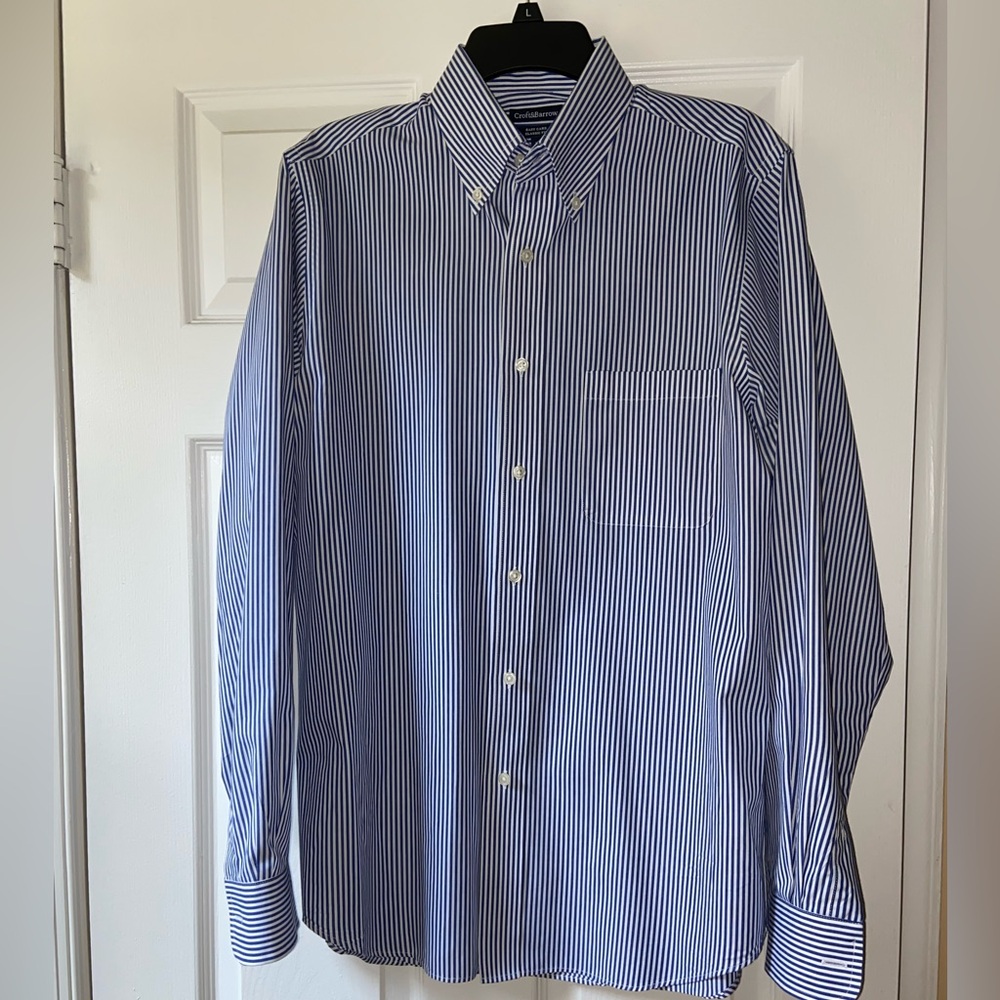 NWOT Men’s Navy Striped Dress Shirt